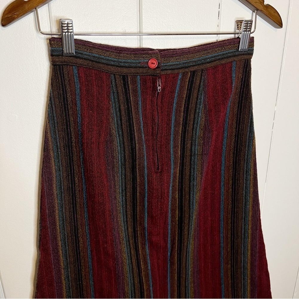 Vintage Encore Wool Blend Striped Top and Skirt Set. - Picture 9 of 13